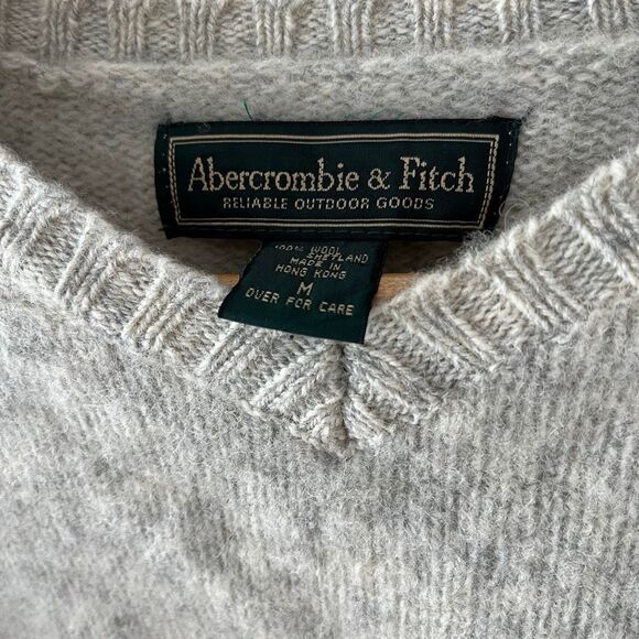 Y2K VINTAGE Abercrombie and Fitch V neck grey oatmeal wool sweater size medium - Picture 6 of 7